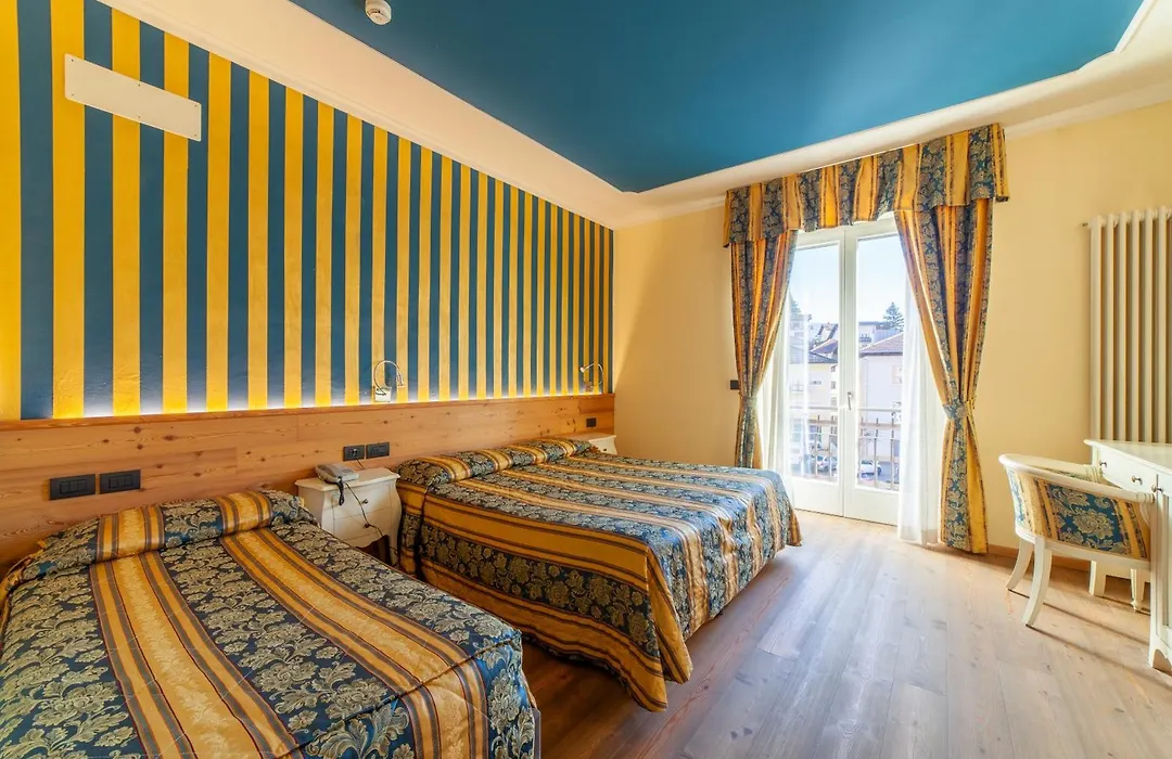Hotel Cles-1
