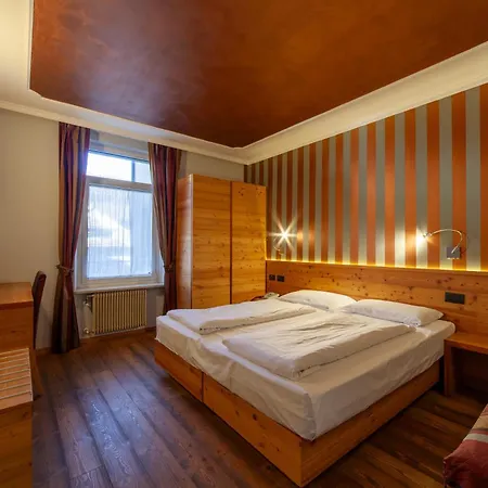 Hotel Cles-2